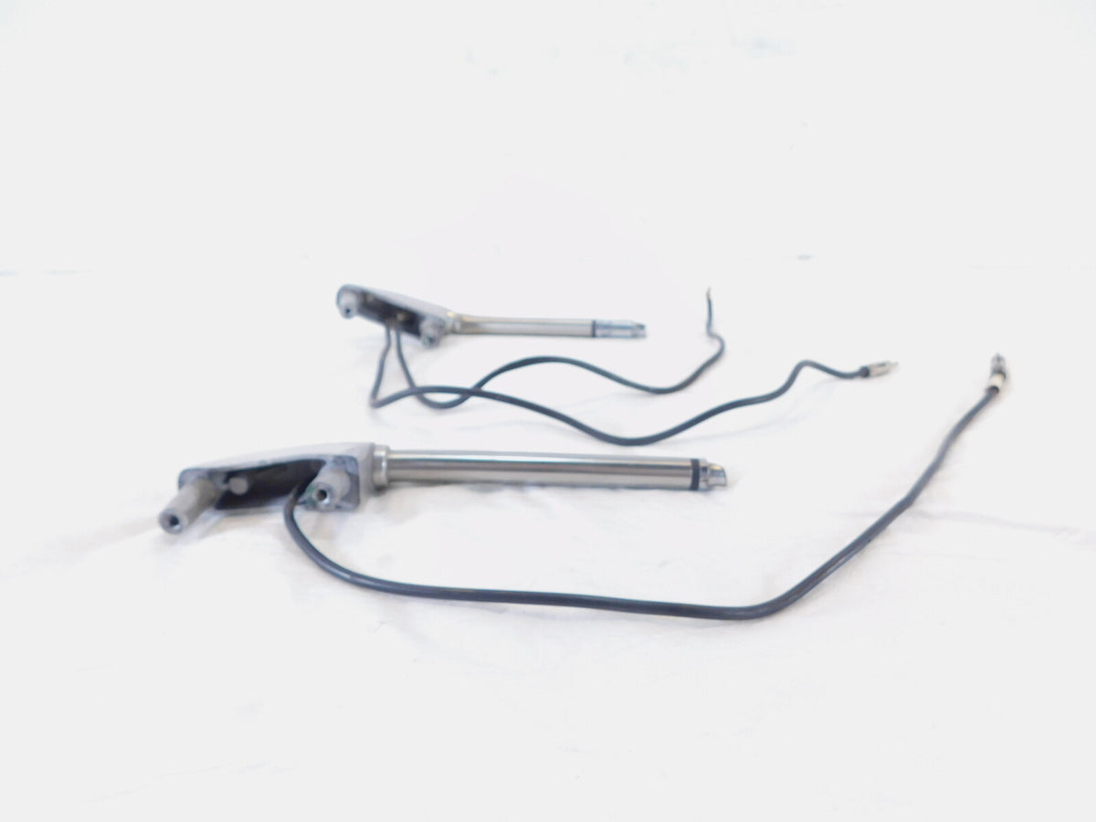 1988-2000 Honda Goldwing GL1500 GL1500A GL1500SE Radio Antenna Mounts & Cables - C3 Cycle