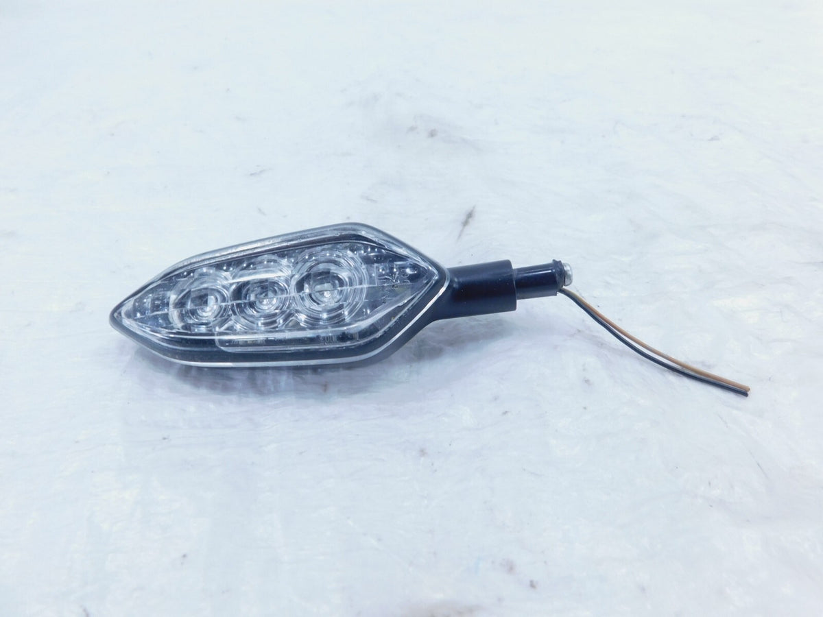 2019-2020 Yamaha Niken / GT MTX9 MXT850 Left Rear Turn Signal Indicator - Parts - C3 Cycle