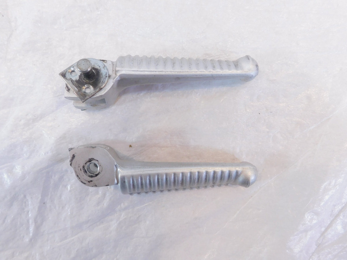 Ducati Superbike 749 749S & 999 999S Silver Rear Left/Right Footrest Foot Pegs - C3 Cycle