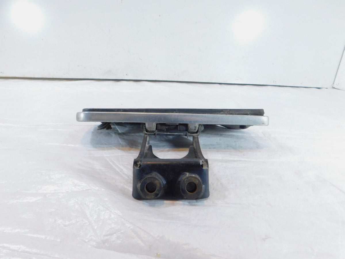 2001-2003 Yamaha XV1600 Road Star 1600 Front Right Foot Board Footrest & Mount - C3 Cycle
