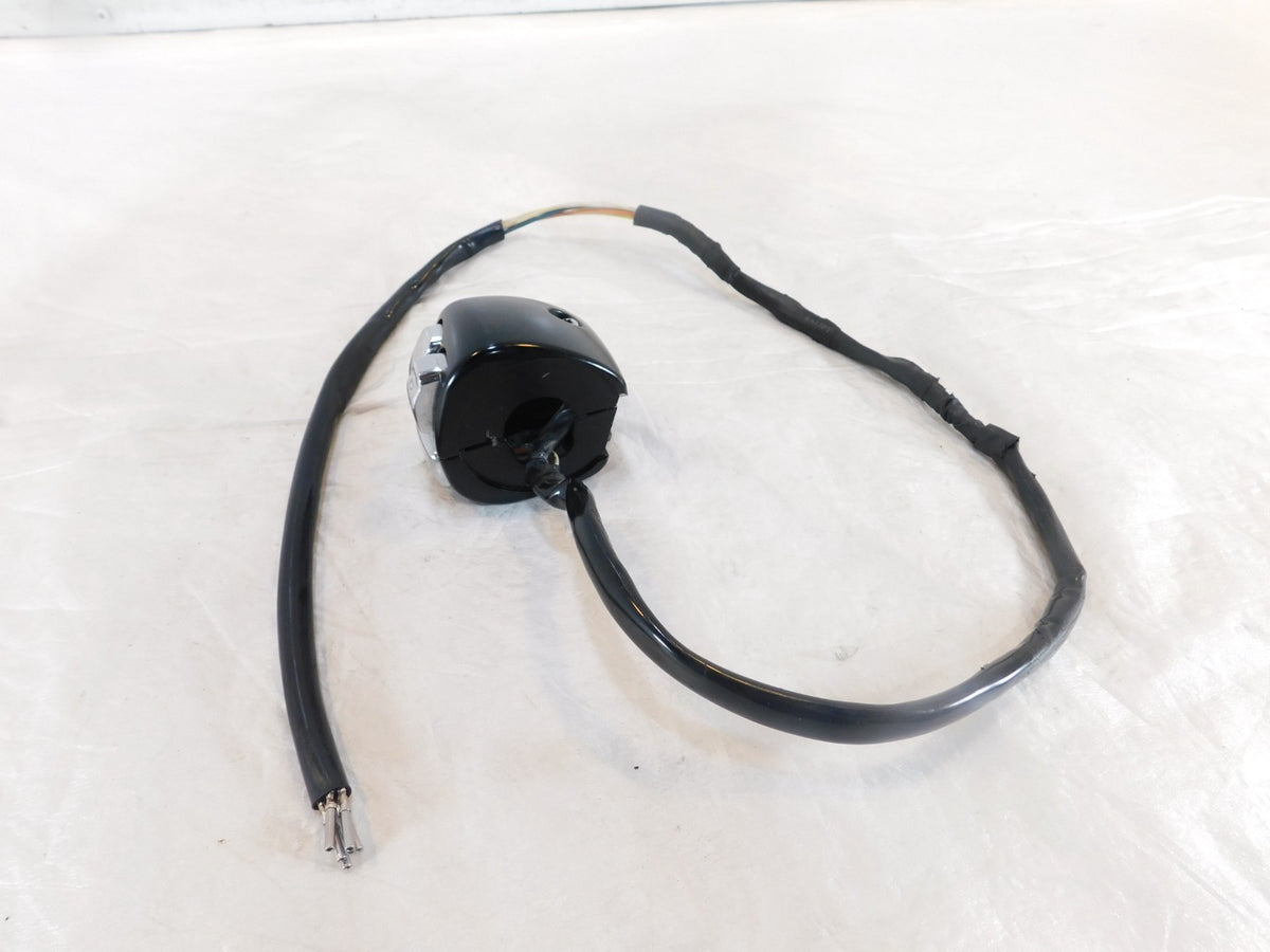 Harley Davidson Softail Dyna Sportster Left Handlebar Horn Turn Signal Switches - C3 Cycle