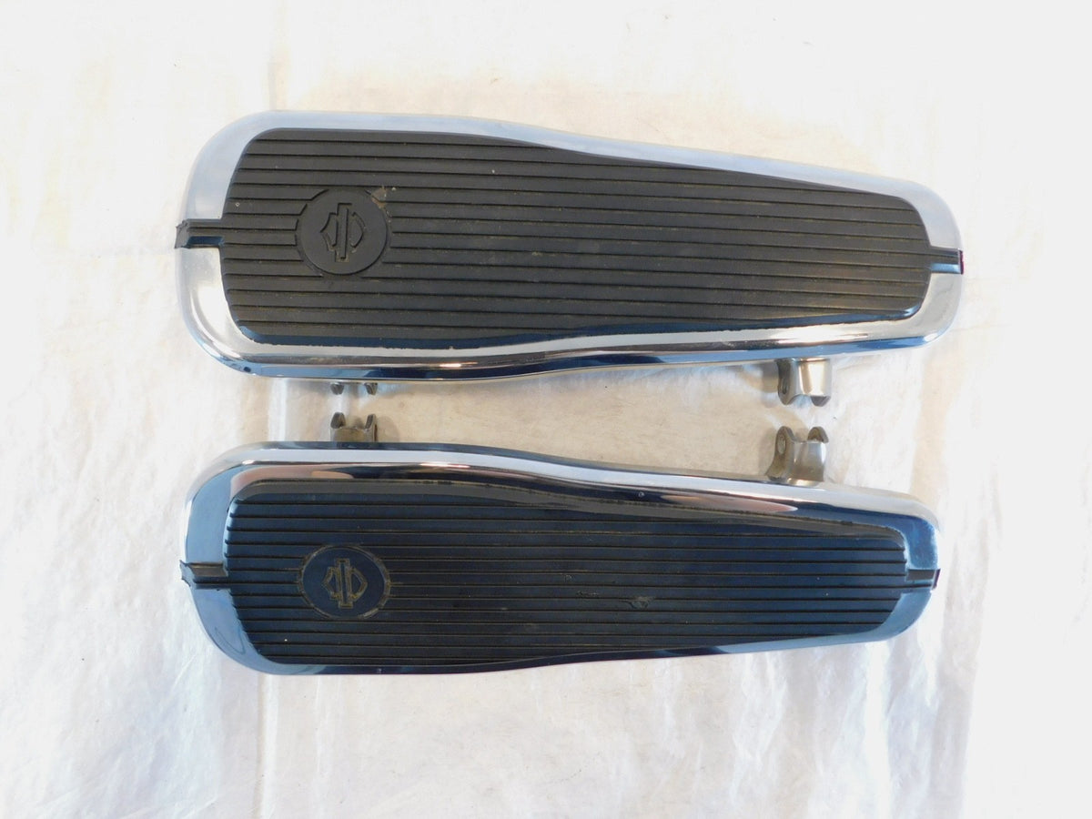 Harley Davidson Softail Deluxe Left & Right Floorboard Footboard Footrests - C3 Cycle