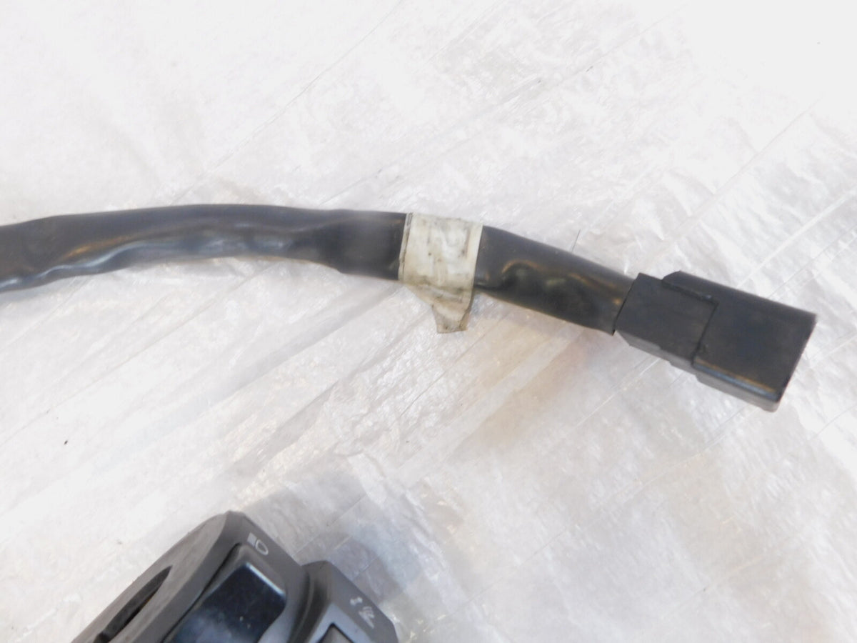 2008-2009 Kawasaki Concours 14 ABS OEM Left Side Handle Bar Light Horn Switch