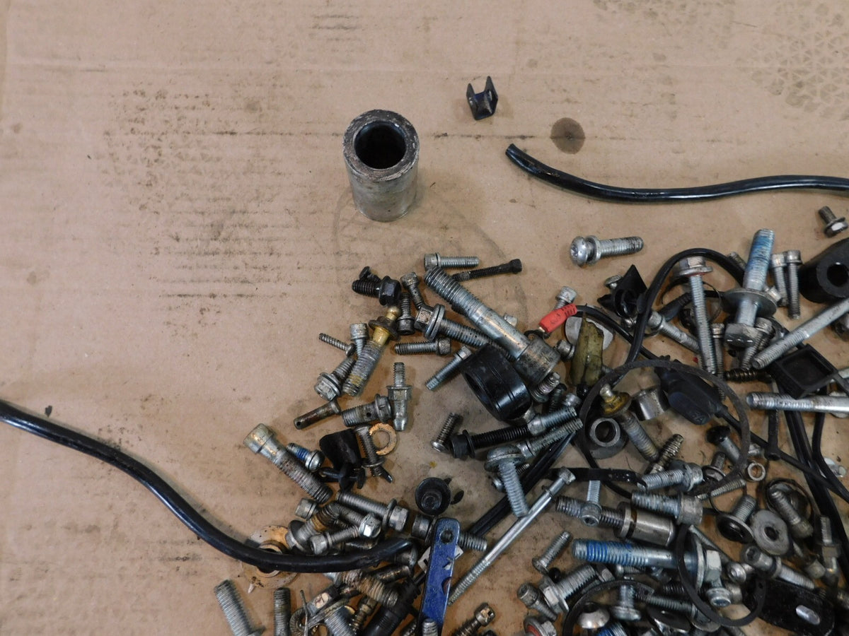 2019 Harley Davidson Softail Street Bob FXBB Nuts and Bolts Parts Box Lot