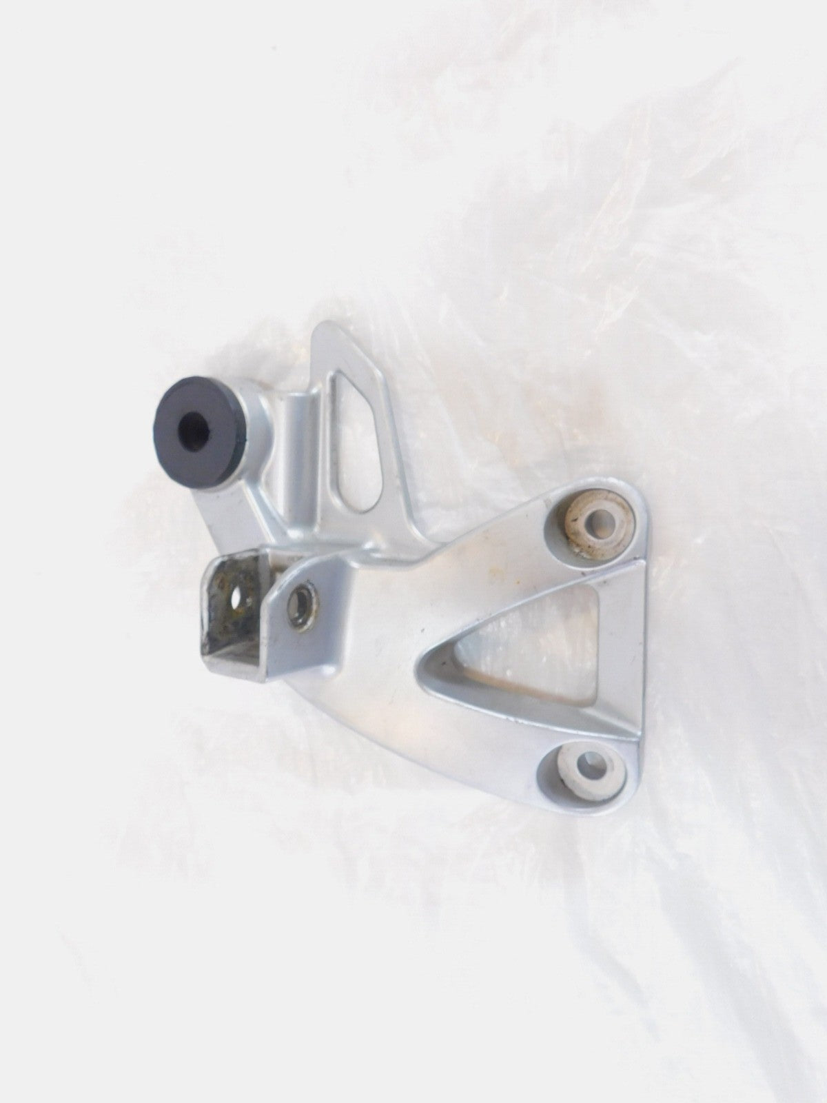 Suzuki Katana 600 GSX600F 750 GSX750F Right Rear Back Passenger Footpeg Bracket - C3 Cycle
