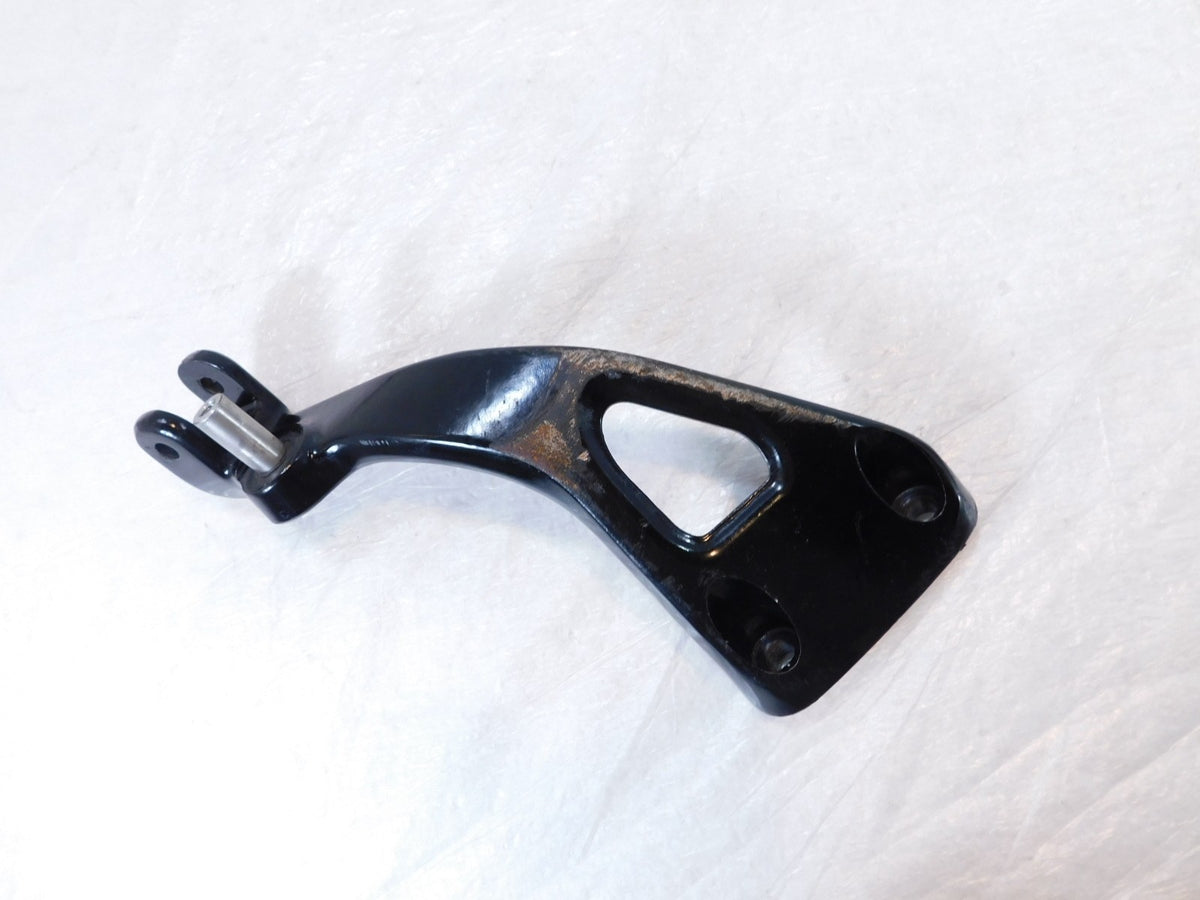 Harley Davidson Softail Low Rider Street Bob Front Right Footpeg Mount Bracket - C3 Cycle