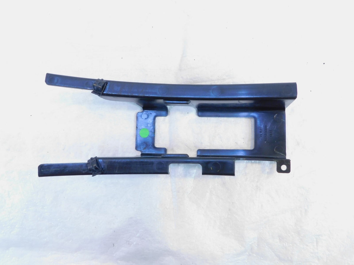 17-20 Harley Davidson XG750A Street Rod 750 Main Wire Harness Upper Guide Tray - C3 Cycle