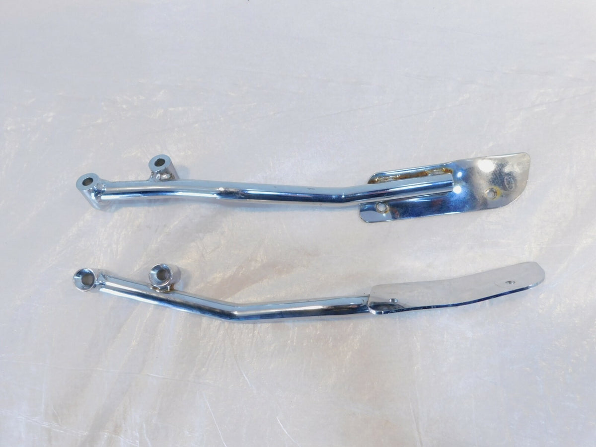 2003 03 Victory V92 Classic Cruiser Lower Windshield Windscreen Deflector Arms - C3 Cycle