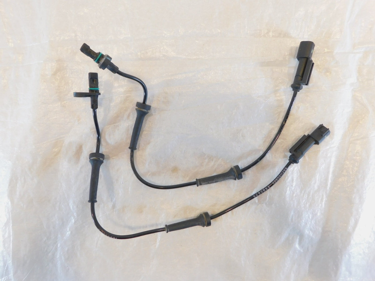 Pair Can-Am Spyder F3-S F3-T RT Limited LTD STD Front Wheel ABS Speed Sensors