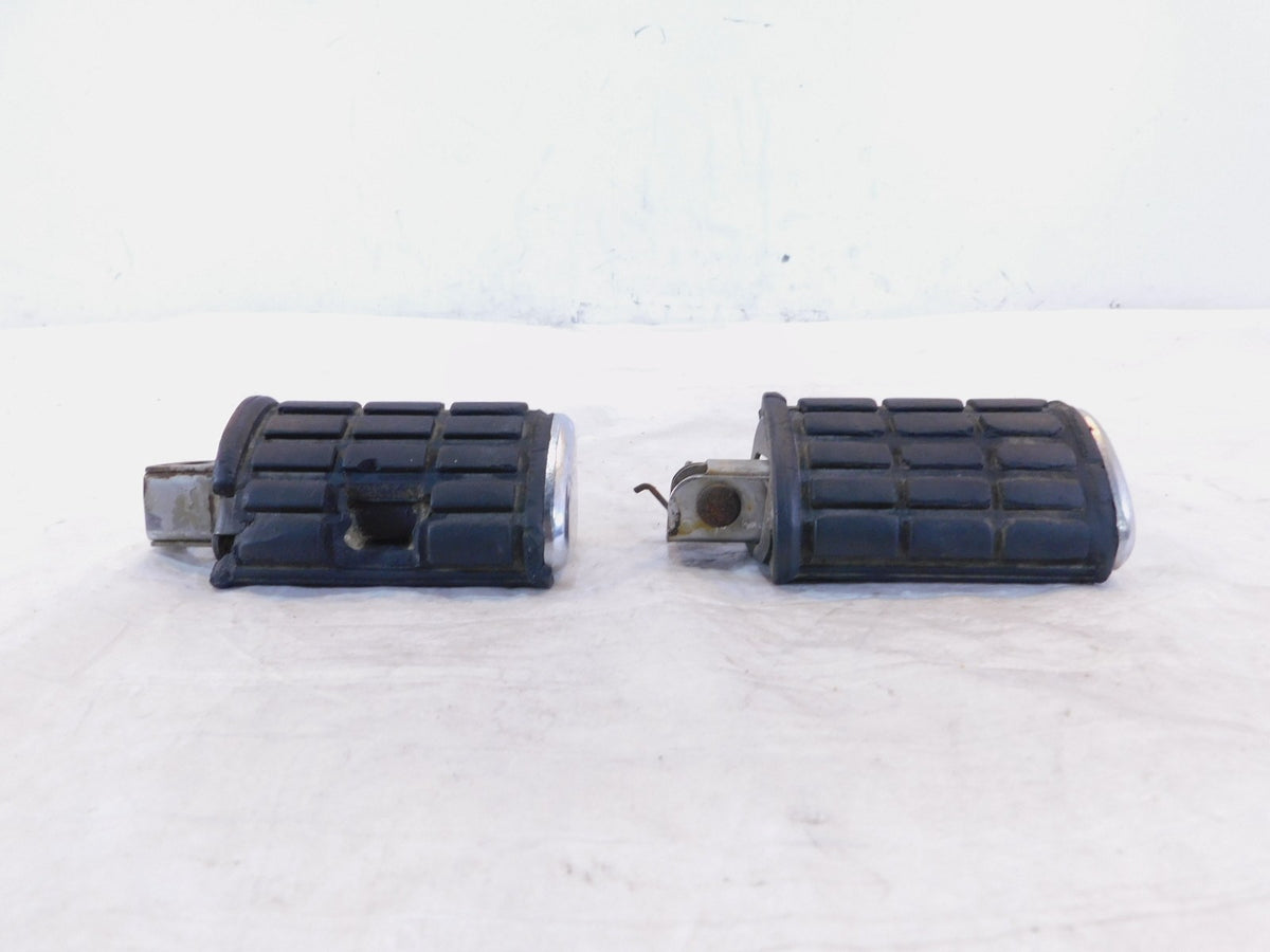 1981-1983 Yamaha XV750 XV920 Virago 750 920 Right/ Left Front Footpeg Footrest