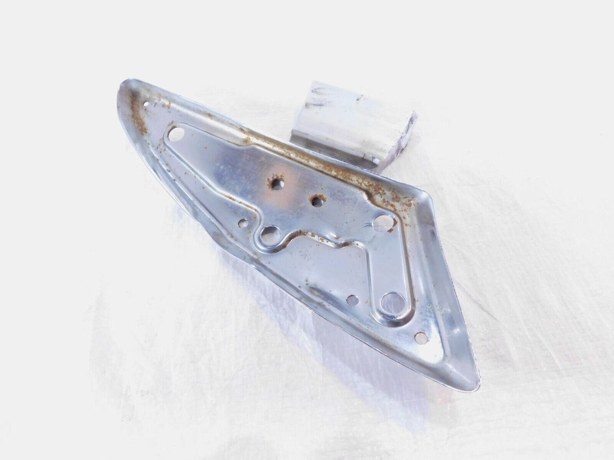 Victory Cross Roads Country & Vision Silver Right Floorboard Footboard & Bracket - C3 Cycle