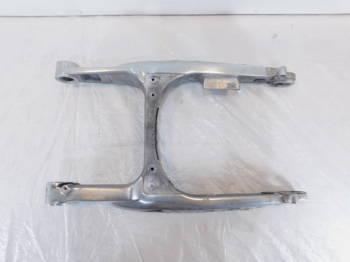 2002 2003 2004 Harley Davidson V-Rod VRSC Vrod Rear Wheel Fork Swingarm Bracket
