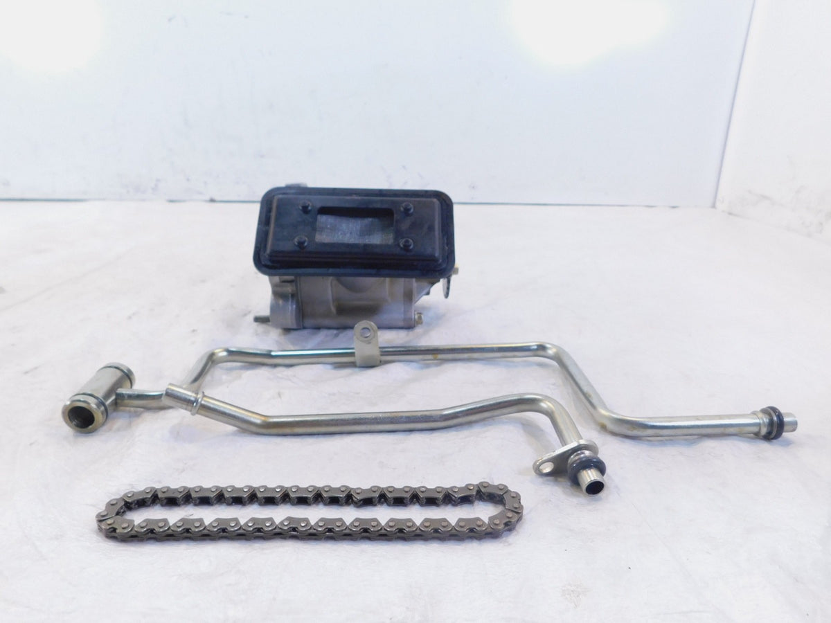 Victory Hammer Kingpin Jackpot & Vegas Engine Motor Oil Pump Lines w/ Chain - C3 Cycle
