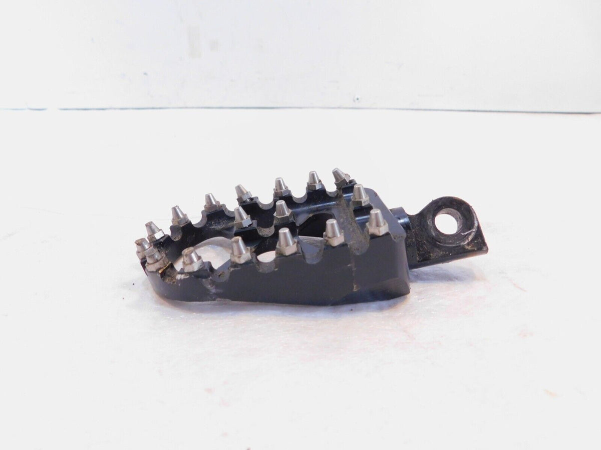 One Harley Davidson FXR Dyna Sportster & Softail Black Metal Footpegs Footrest - C3 Cycle