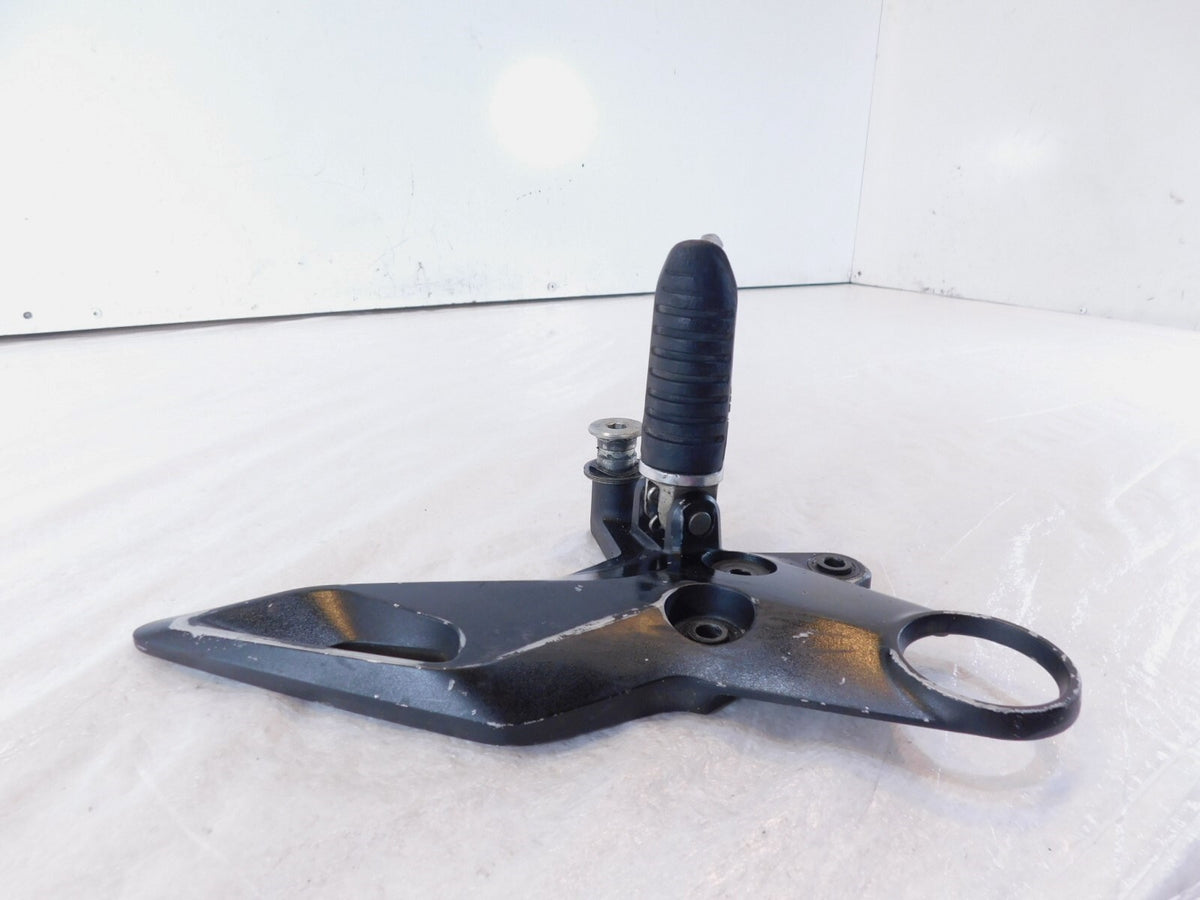 2008 & 2009 Suzuki B-King GSX1300BK Busa King Front Left Foot Rest Peg & Bracket - C3 Cycle