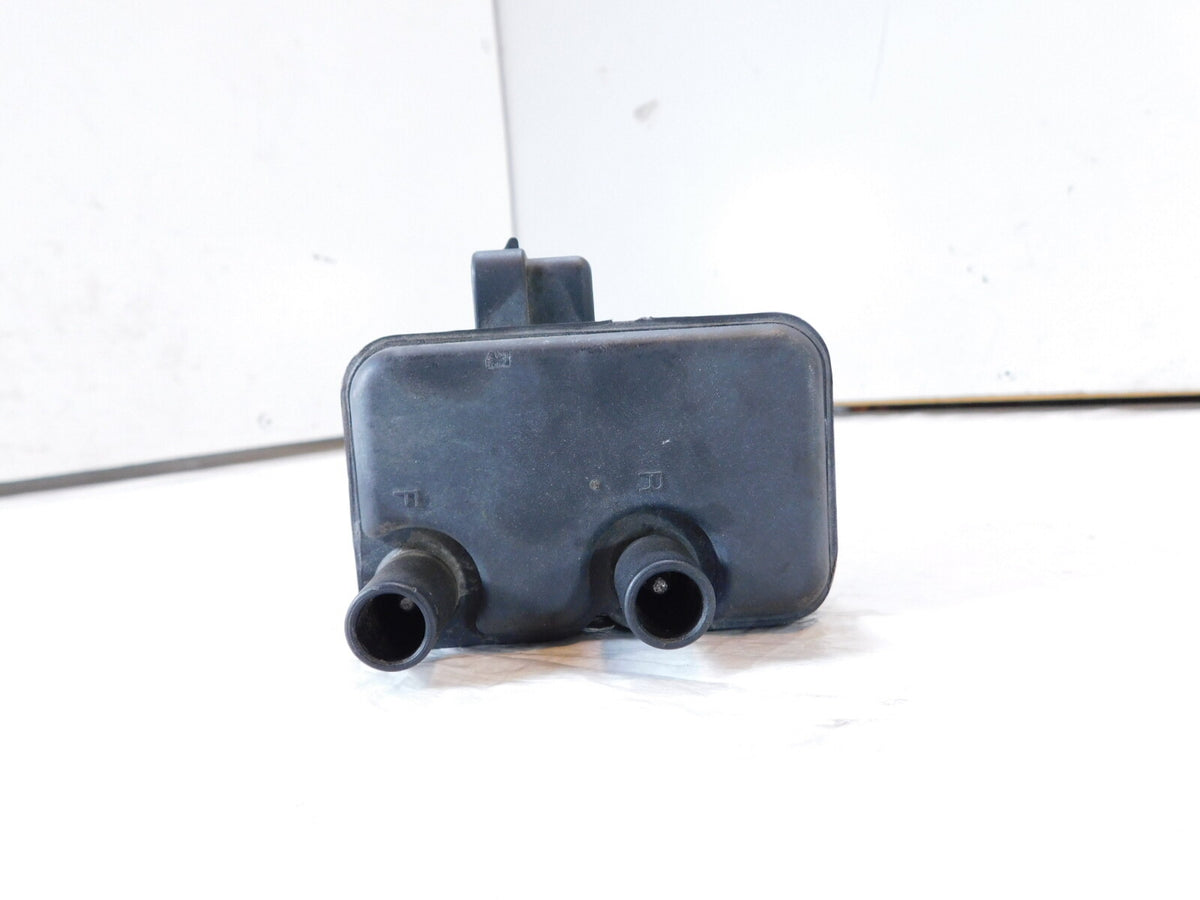Harley Davidson Sportster Dyna & Softail Spark Plug Wire Ignition Coil Block