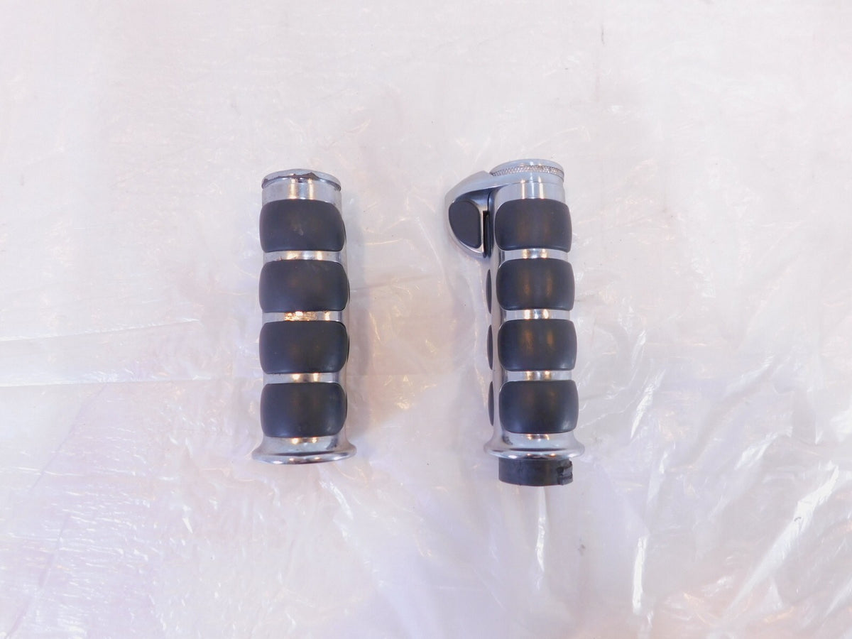 Harley Davidson Dyna Sportster & Softail Chrome Pair ISO Hand Handlebar Grips - C3 Cycle