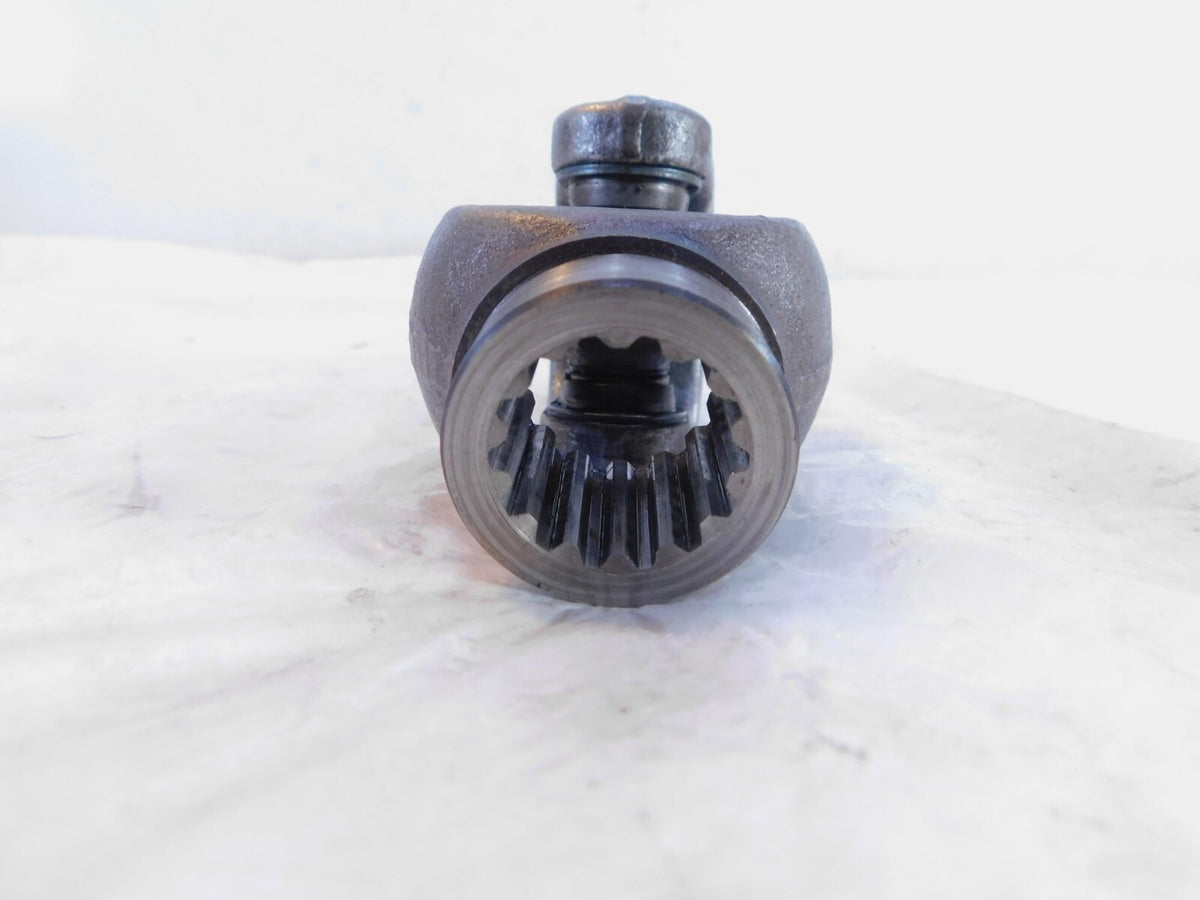 Yamaha Venture Royale XVZ12 XVZ13 Drive Shaft Yoke Universal U-Joint Knuckle - C3 Cycle