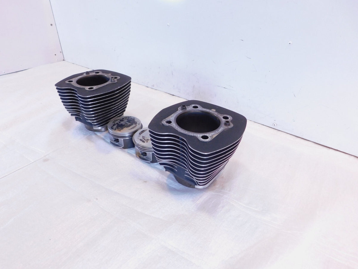 Harley Davidson Twin Cam Touring Dyna & Softail Engine Pistons & Black Cylinders - C3 Cycle