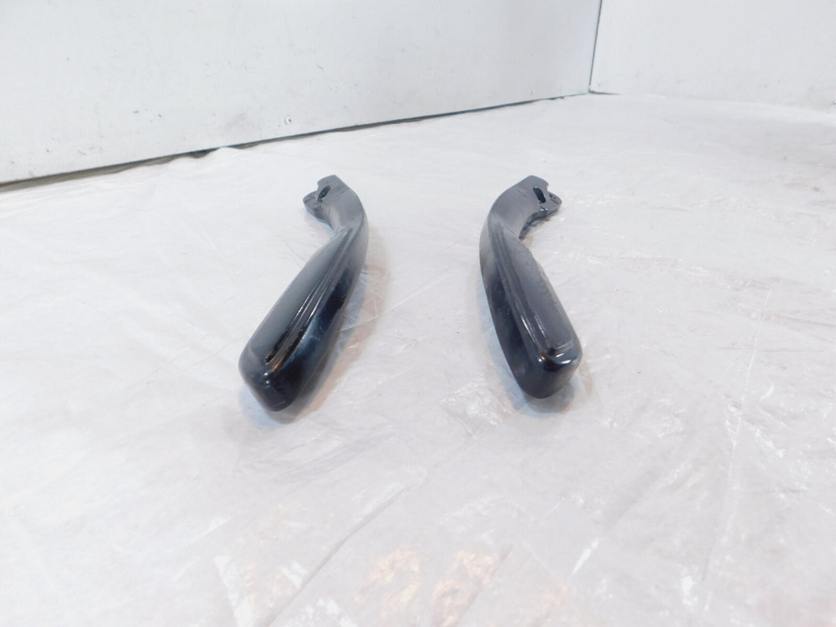 89-99 Yamaha Virago 1100 XV1100 Black Left/Right Rear Fender Strut Bracket Mount - C3 Cycle