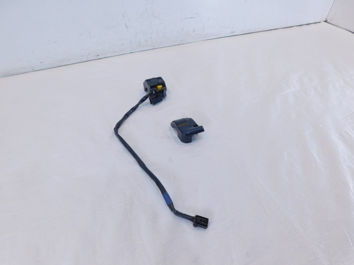Buell XB XB9 XB12 Firebolt Lightning Right Handlebar Engine Stop Start Switches - C3 Cycle