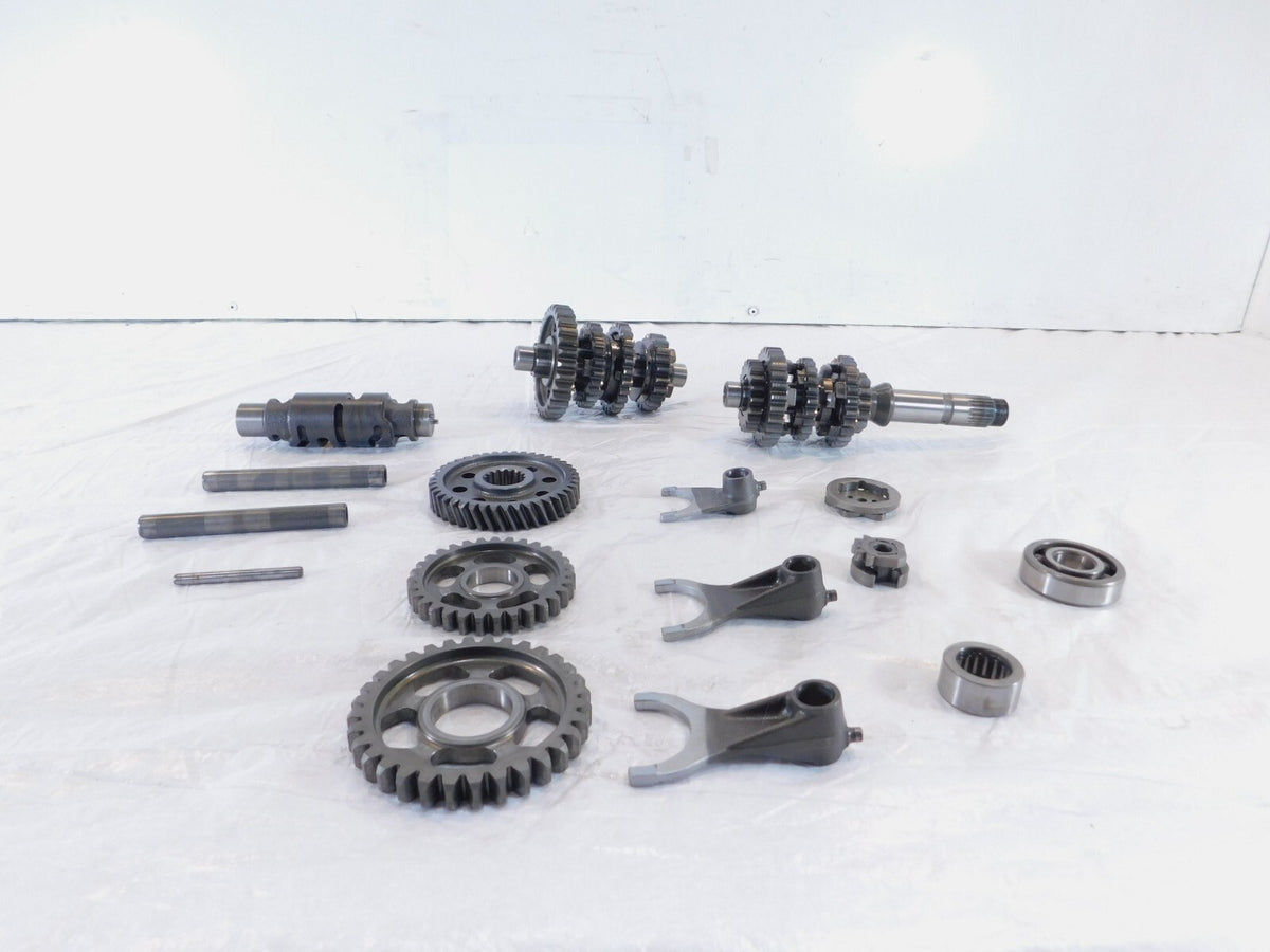 01-23 Suzuki Volusia Boulevard C50 M50 VL800 VZ800 Transmission Gears Drum Forks