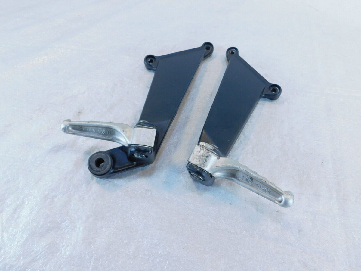 Aprilia RSV 1000 Mille Tuono Left/Right Rear Passenger Foot Rest Pegs & Brackets - C3 Cycle