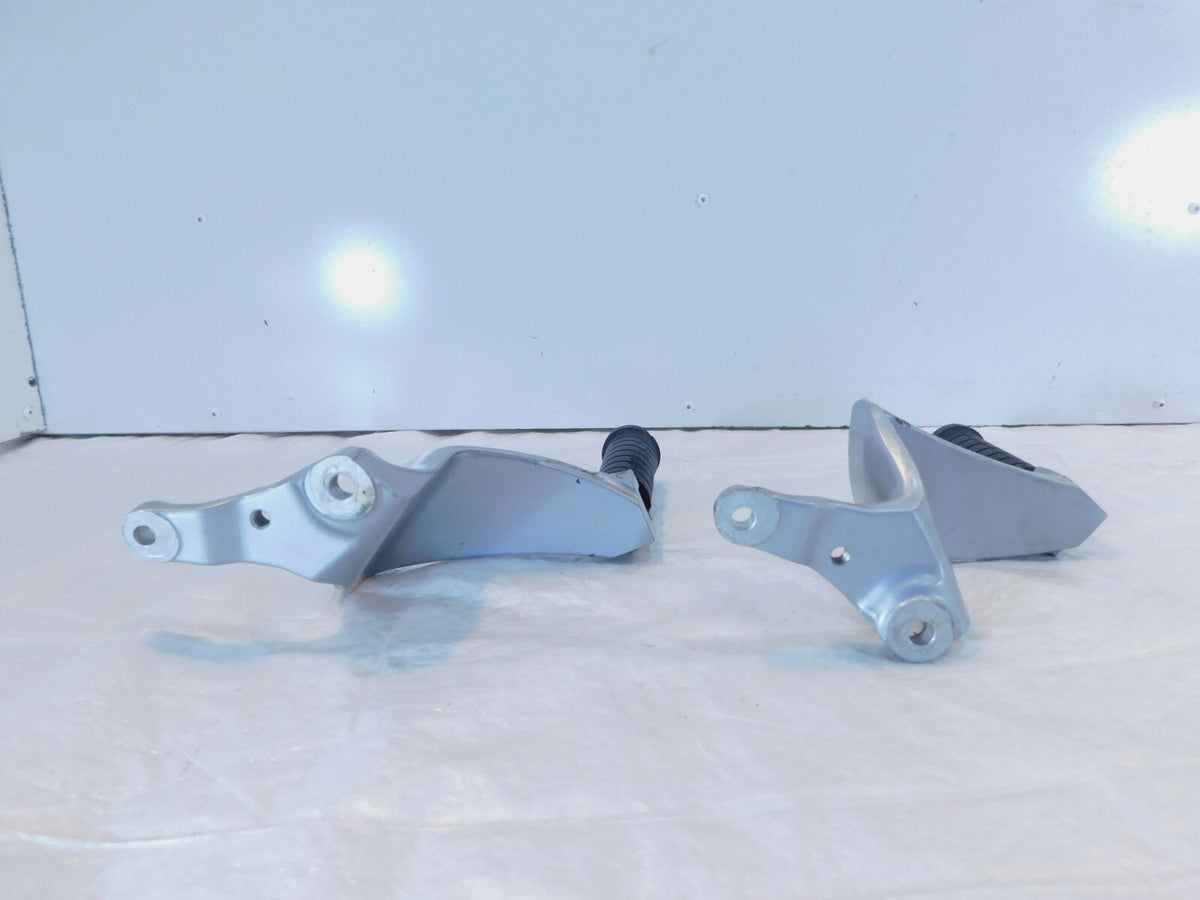 2006-2007 Victory Kingpin & Vegas Left & Right Passenger Footpegs Foot Rest Pegs - C3 Cycle