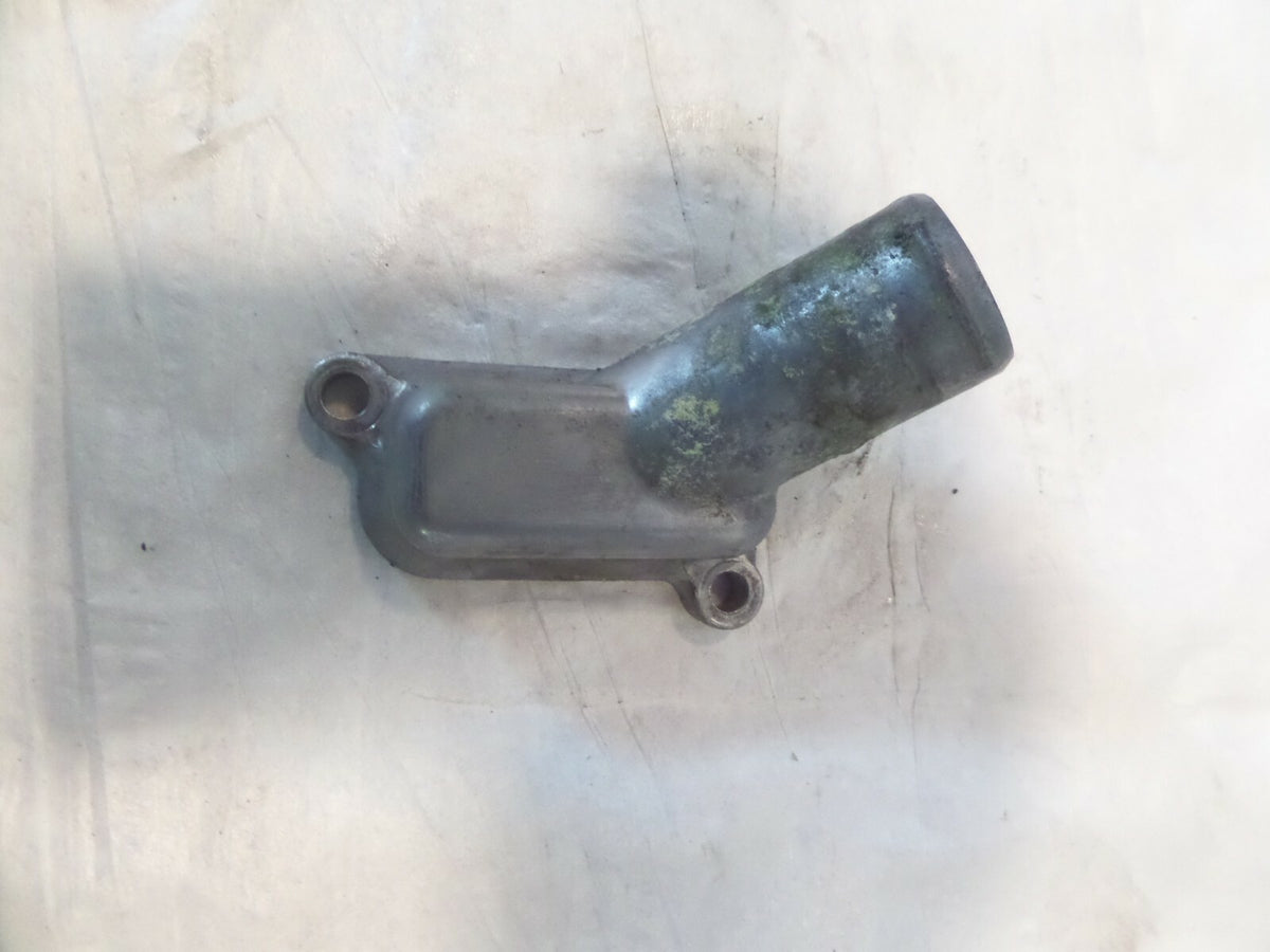 04-10 Kawasaki Ninja ZX-10R ZX1000 Engine Coolant Water Pump Pipe Joint Fitting