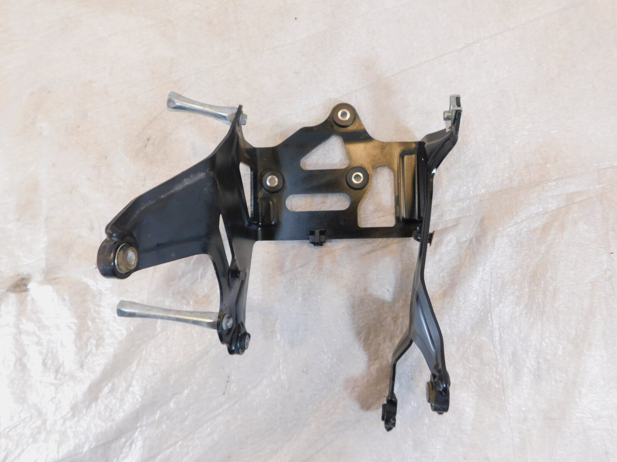 2019-2020 Aprilia Shiver 900 SL900 Black Front Body Panel ABS Pump Holder - C3 Cycle