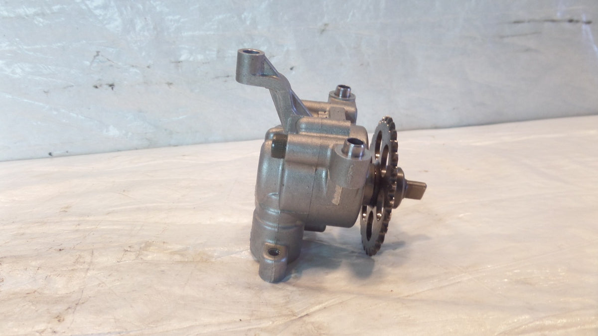 Yamaha YZFR6 YZF R6 & FZ6 FZ-6 Engine Motor Oil Pump Assembly 5MT-13300-00-00 - C3 Cycle
