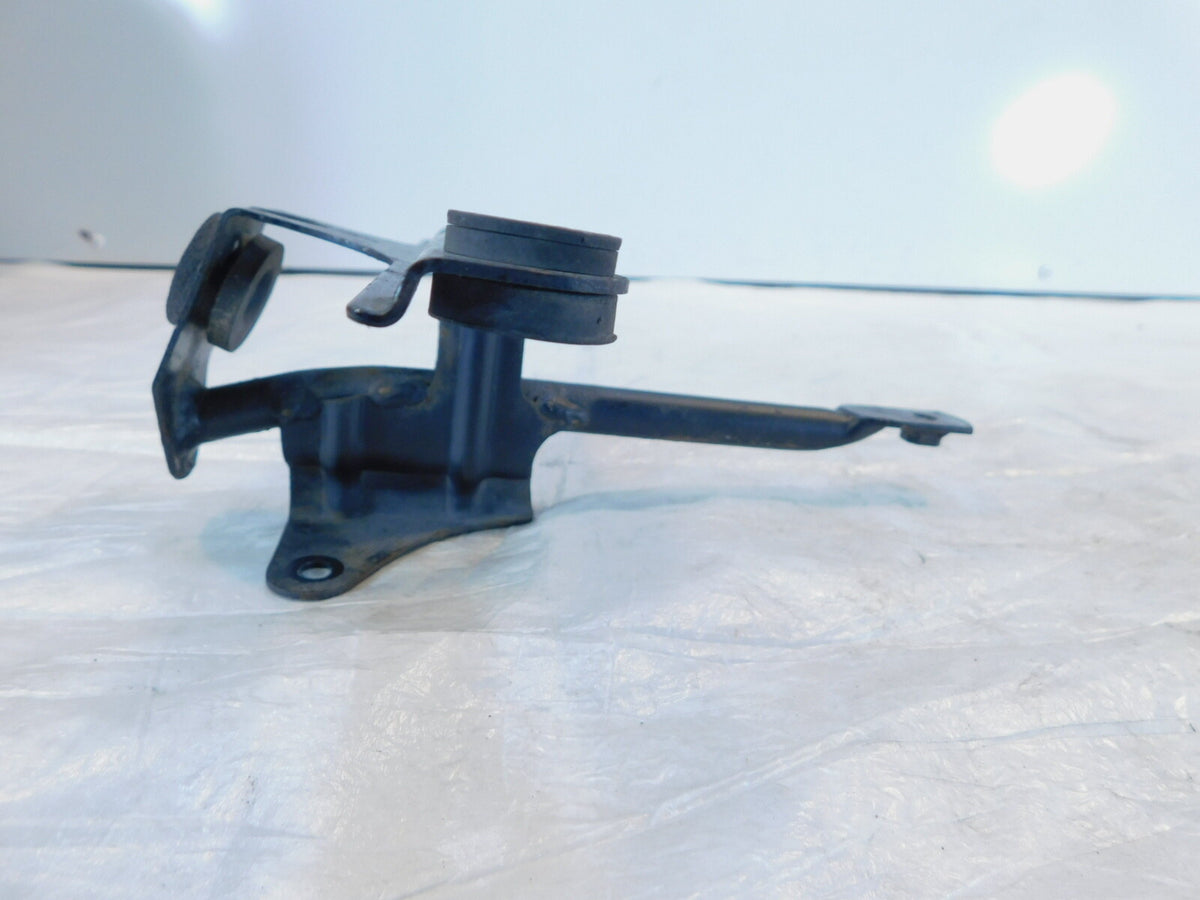 Kawasaki ZX-6 ZX600 ZX600-E & ZZR600 Engine Motor Oil Cooler Mount Bracket Stay - C3 Cycle