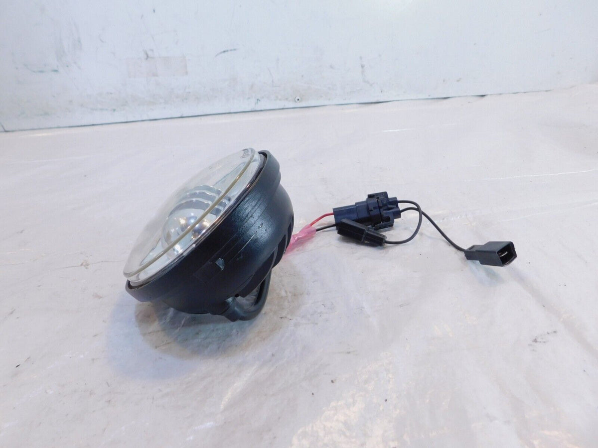 Harley-Davidson Touring Road King Electra Glide LED Auxiliary Fog Passing Light - C3 Cycle