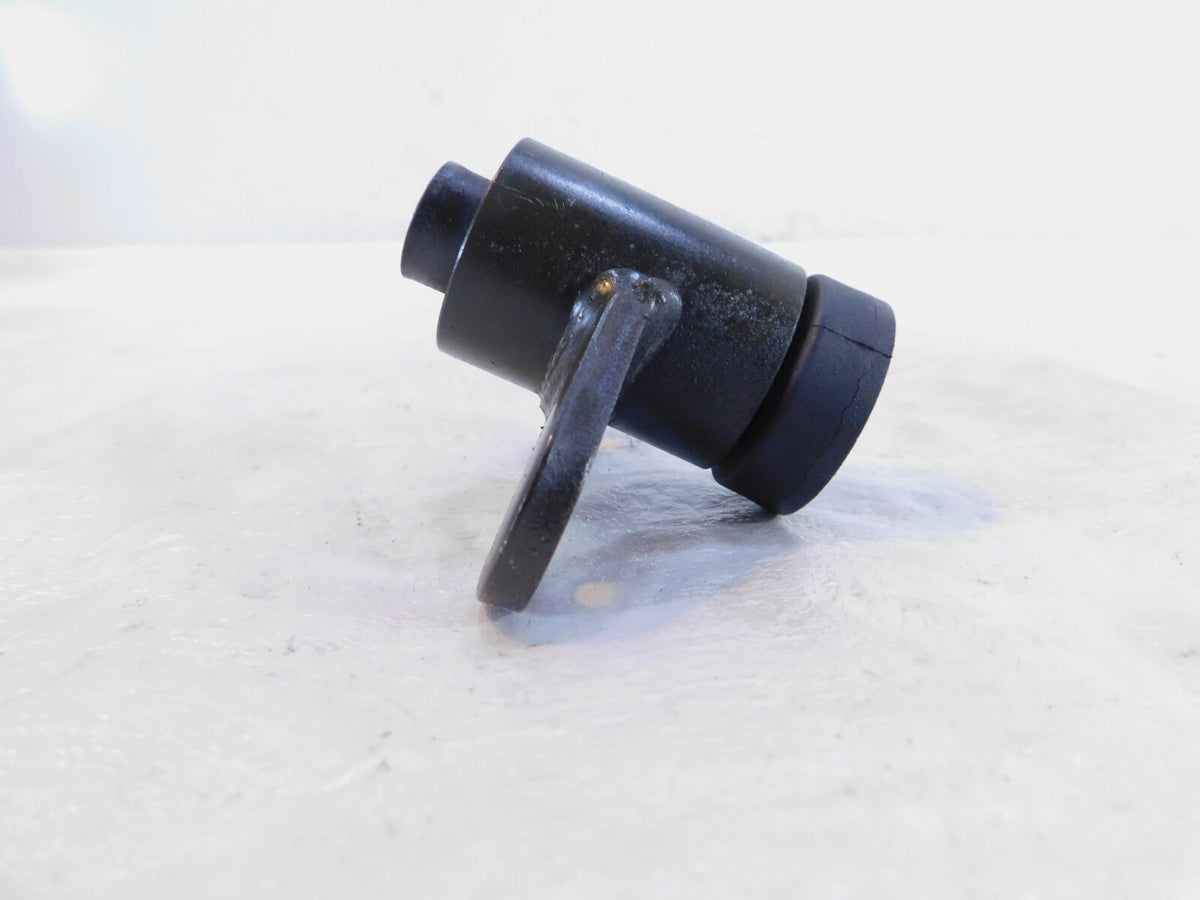 Kawasaki VN1500 Vulcan 1500 1600 Classic Rear Right Motor Engine Mount Bracket - C3 Cycle