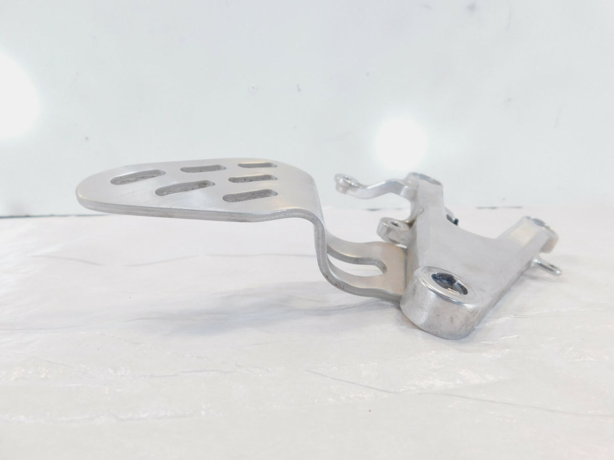 Yamaha YZFR6 R6 YZFR6S Rear Back Foot Peg Right Side Mounting Bracket Assembly - C3 Cycle