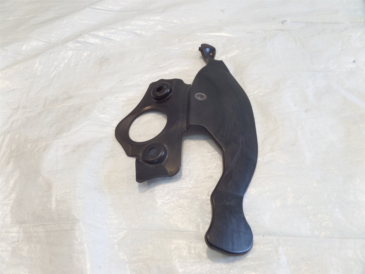 Suzuki GSXR600 GSXR-600 GSXR750 GSX-R750 Lower Fork Tree Bracket & Horn Cover - C3 Cycle