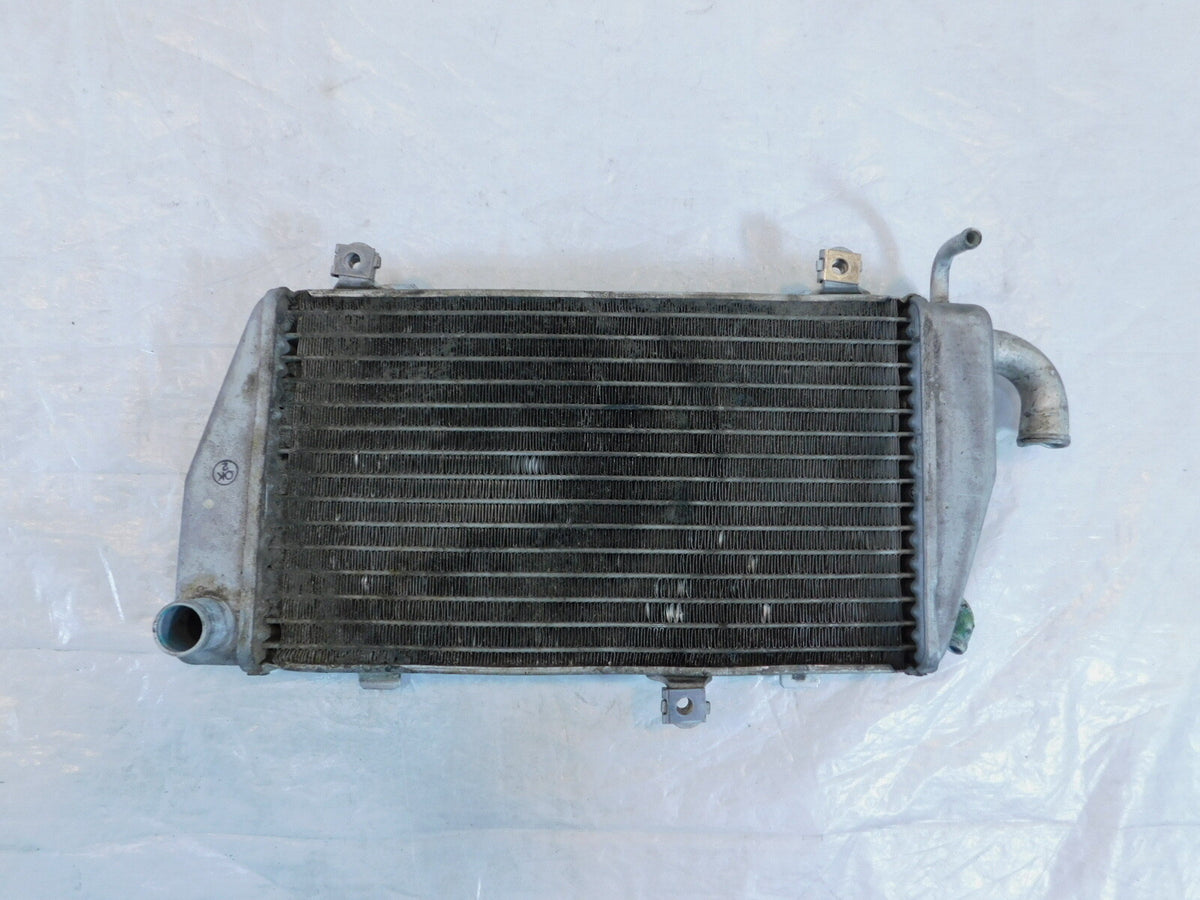 2001-2005 Honda GL1800 Goldwing Front Left Side Engine Cooling Coolant Radiator - C3 Cycle