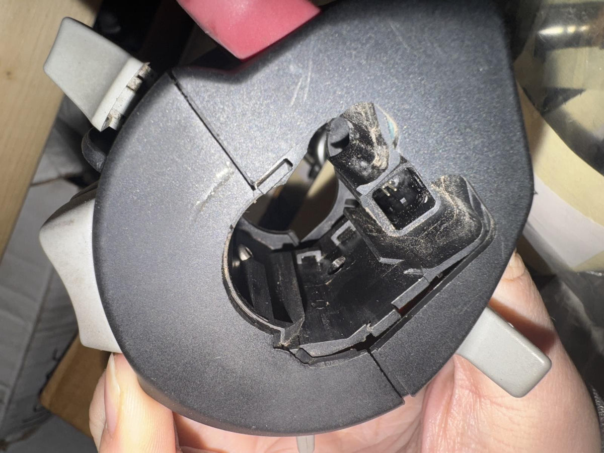 BMW K1600GT K1600GTL R1200RT R1250RT Left Combination Handlebar Control Switches - C3 Cycle