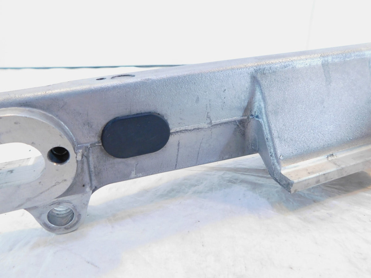 2002 2003 2004 Harley Davidson V-Rod VRSC Vrod Rear Wheel Fork Swingarm Bracket