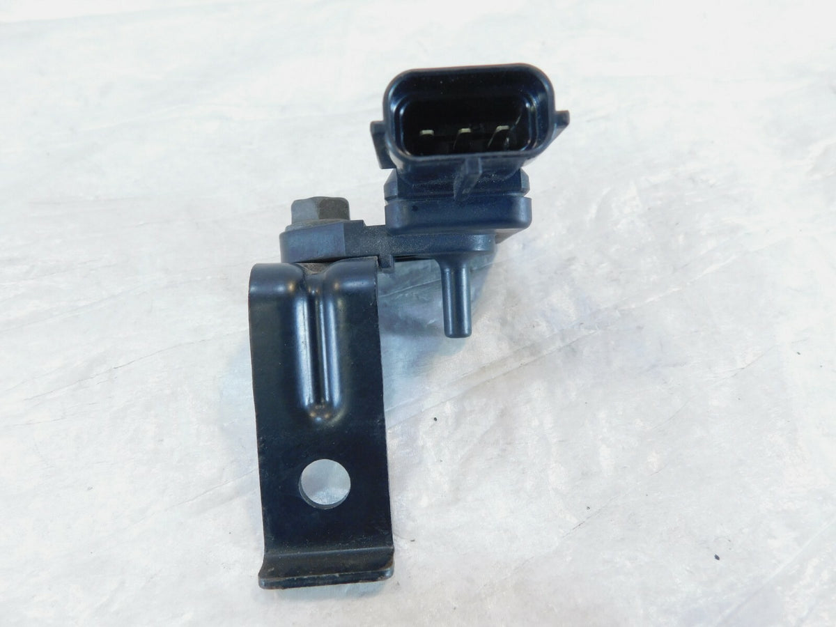 Kawasaki Ninja ZX-6R 10R 14R 650R Vulcan 900 1500 1600 Air Flow Pressure Sensor - C3 Cycle