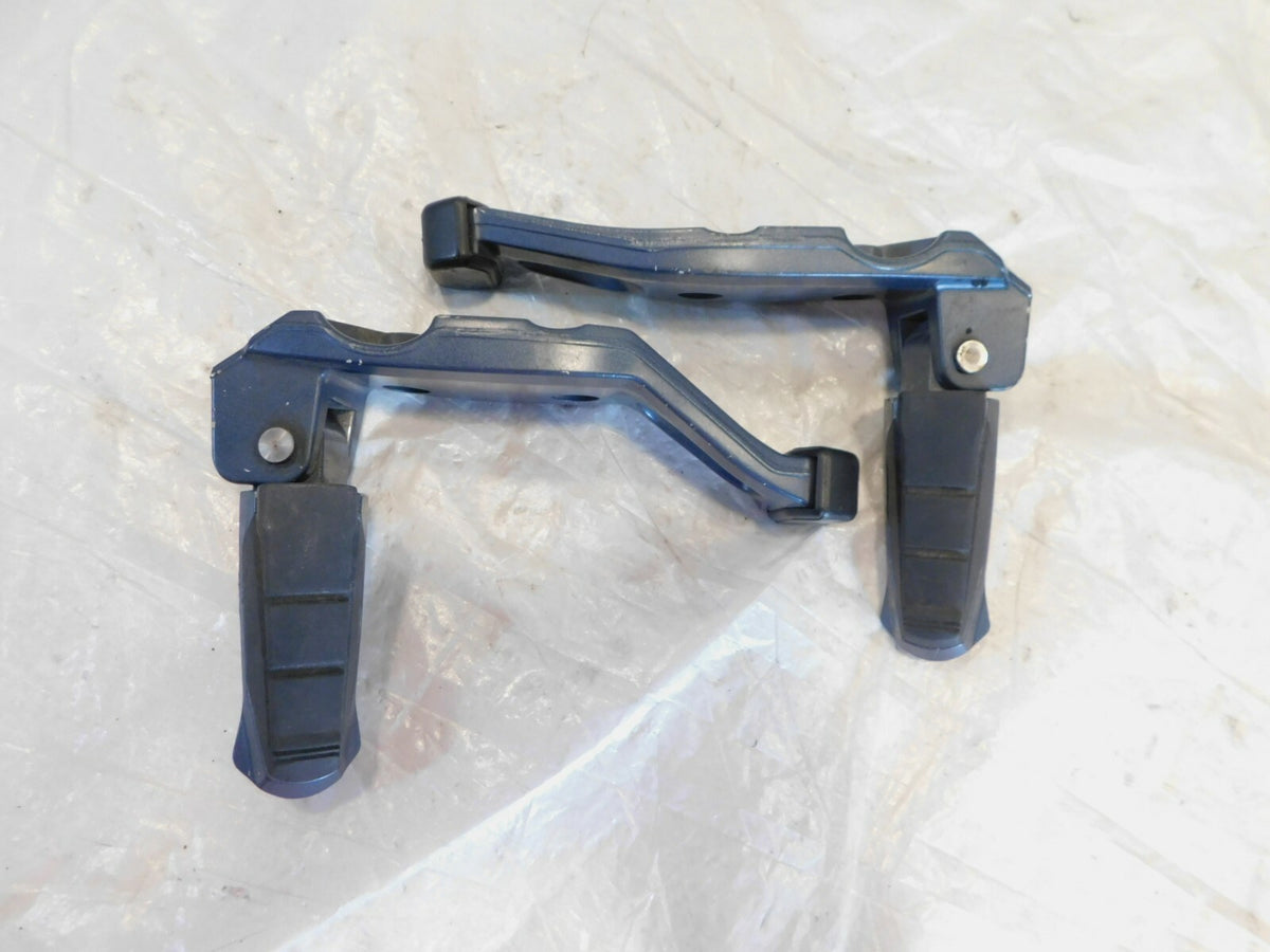 2000-06 BMW R1150R Left/Right Rear Passenger Footrest Foot Pegs & Mount Brackets - C3 Cycle