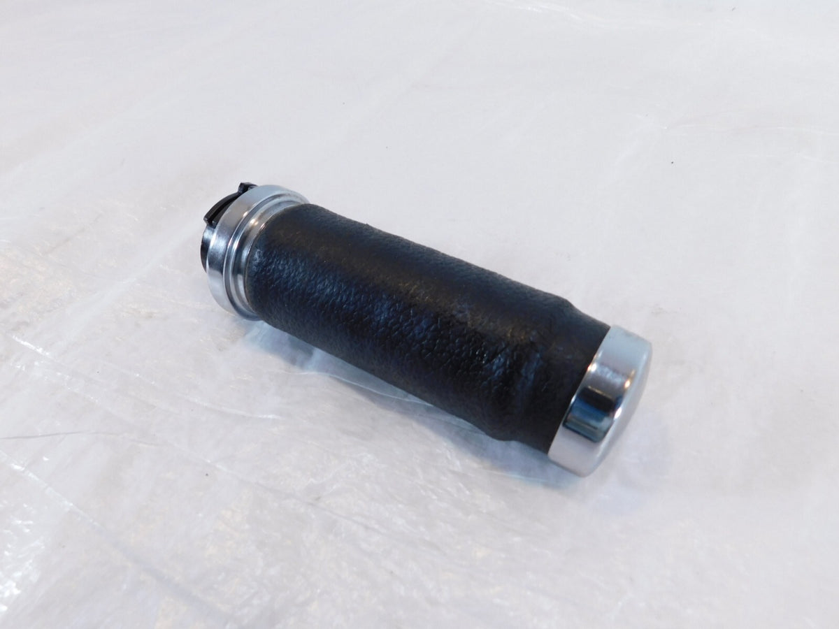 Harley Davidson Dyna Sportster & Softail Throttle Right Handlebar Grip - C3 Cycle