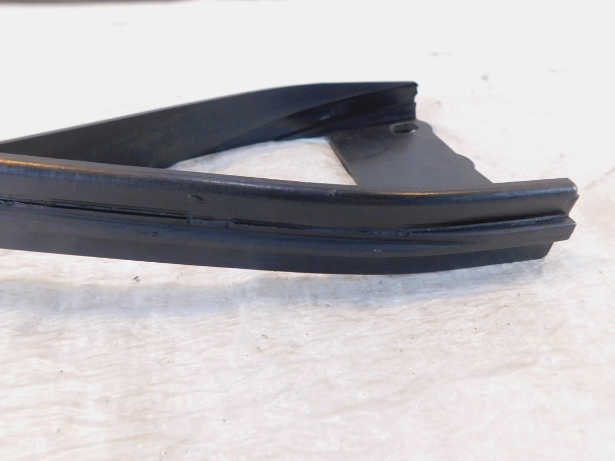 91-99 Yamaha FZR600R FZR600 Rear Swingarm Swing Arm Chain Guard Slider - C3 Cycle