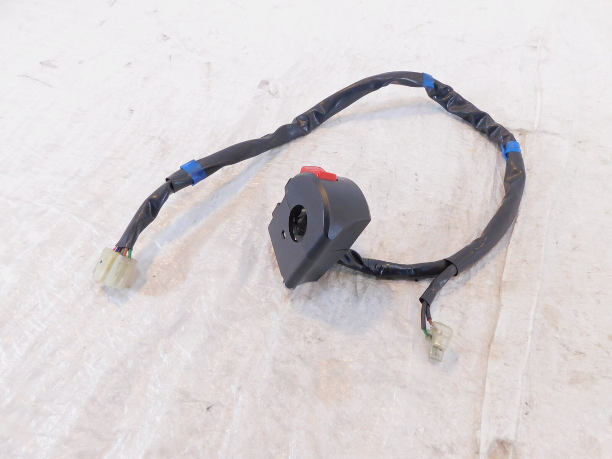 2022-2024 Yamaha YZFR7 YZF-R7 R7 Right Engine Start/Stop Handlebar Switches - C3 Cycle