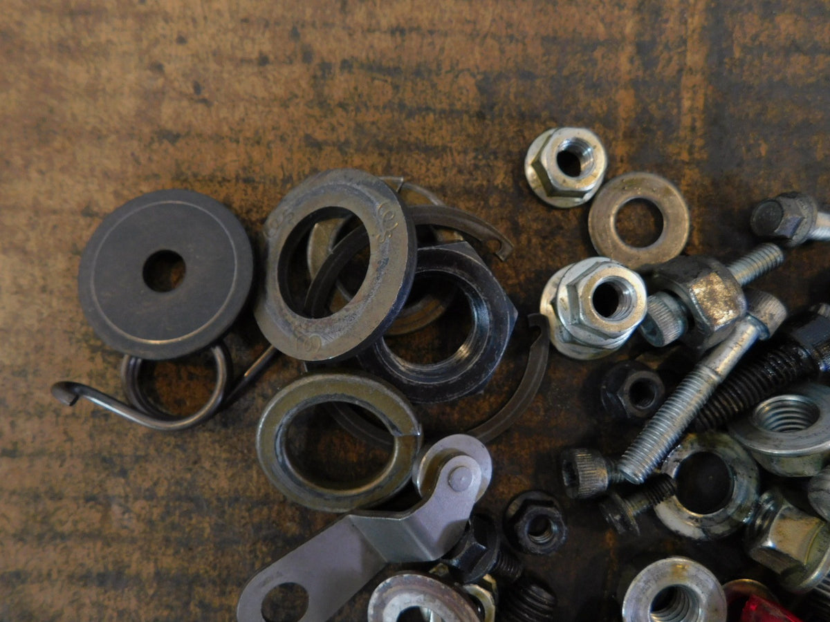 2006 06 Victory Kingpin Engine & Motor Nuts Bolts & Brackets Parts Box Lot - C3 Cycle