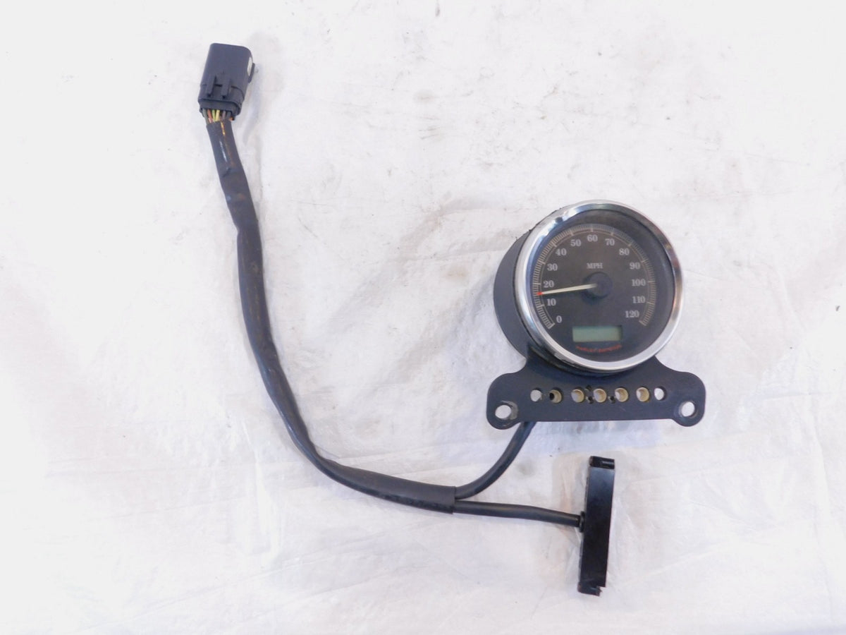 2004-2008 Harley Davidson Sportster XL883 883 Speedometer & Odometer w/ Bracket - C3 Cycle