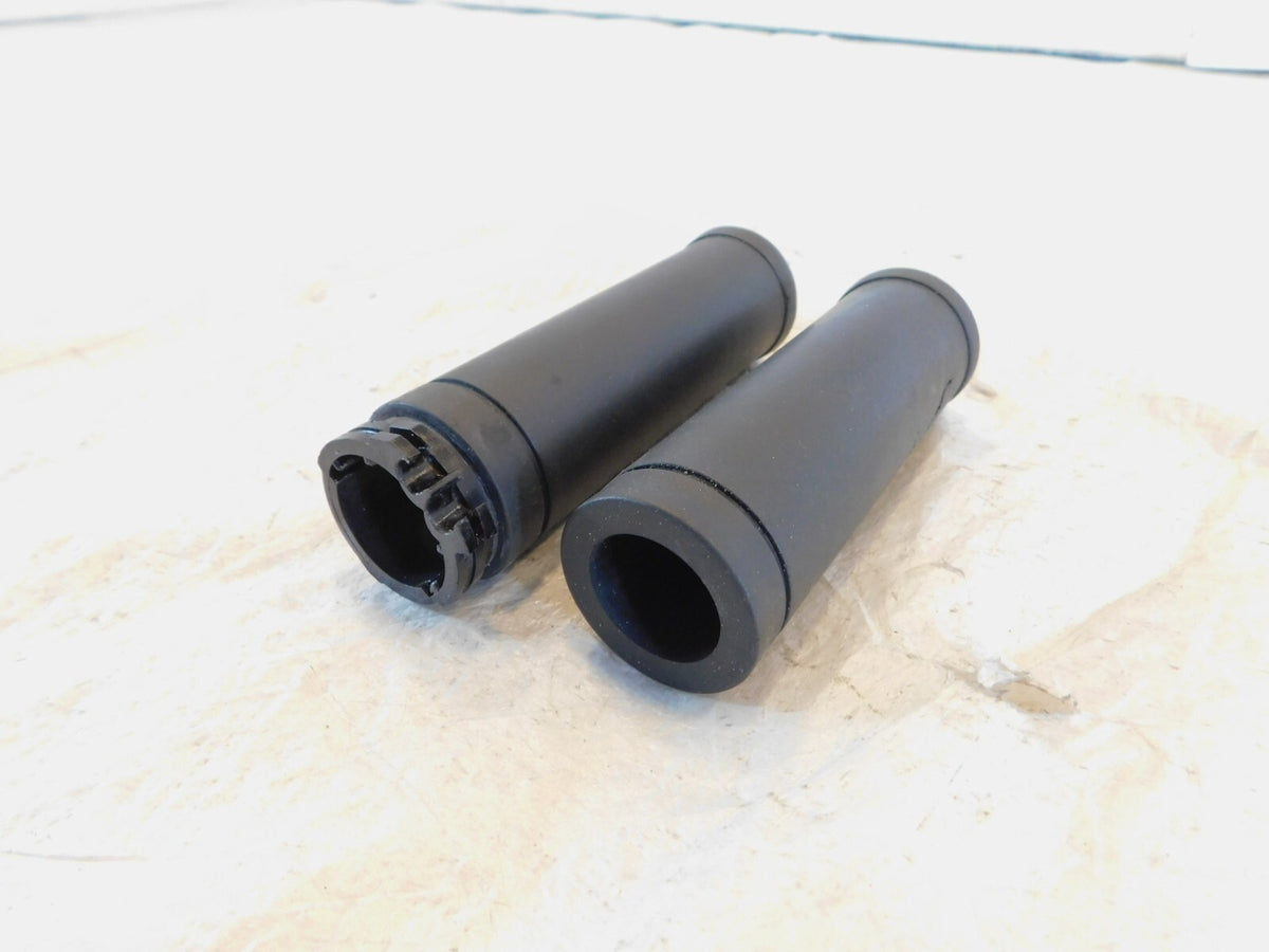 Harley Davidson Touring Dyna Sportster & Softail Left & Right Handlebar Grips - C3 Cycle