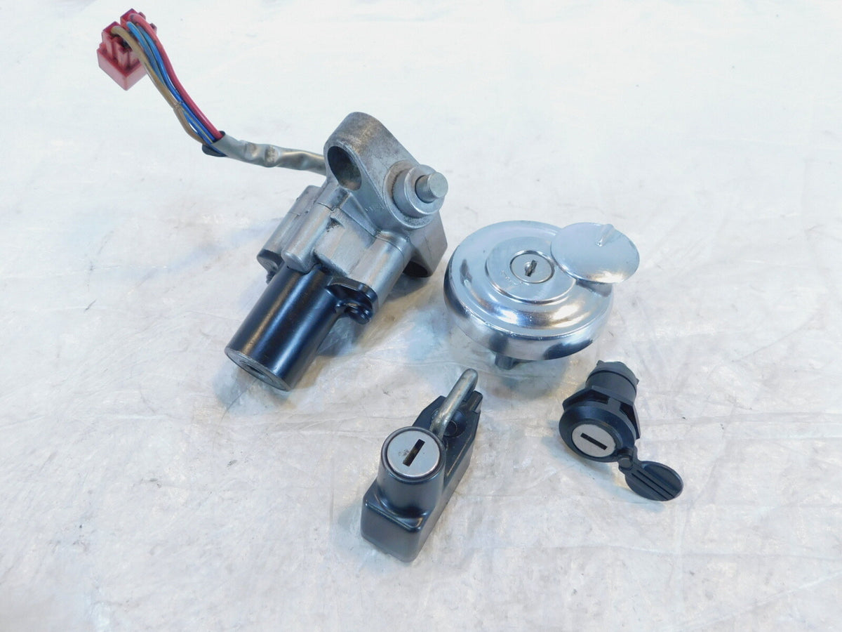 Yamaha V-Star 650 & 1100 Ignition Switch & Fuel Tank & Storage Lock Set w/ Key