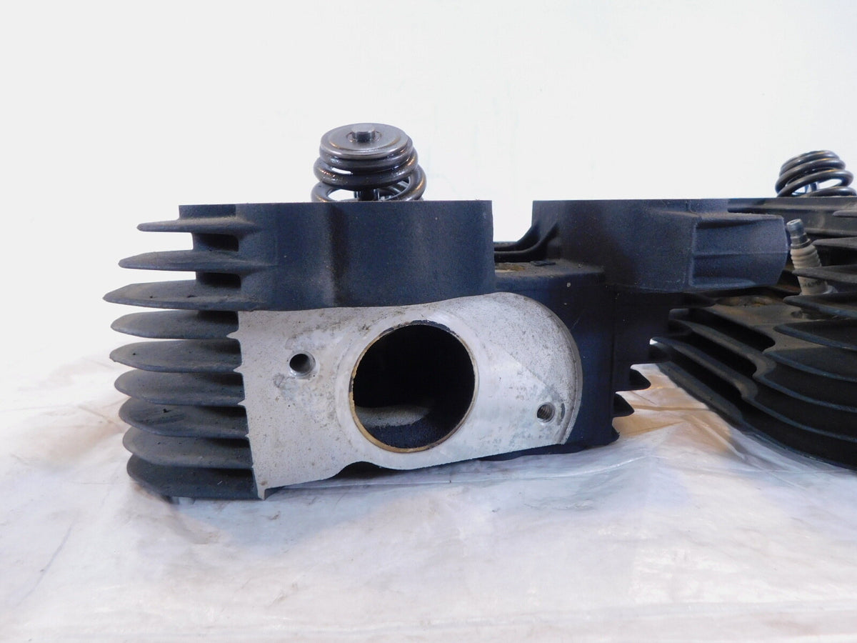 2009-2010 Buell XB XB12 Firebolt Lighting Ulysses Black Cylinder Heads w/ Valves - C3 Cycle