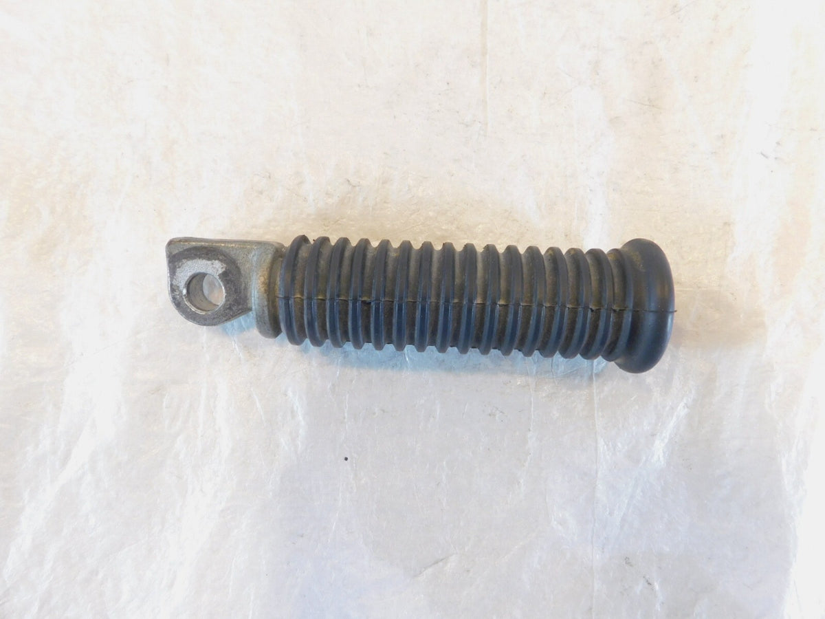 Harley Touring V-Rod Dyna Sportster Softail FXR Black Rubber Footpegs Footrest - C3 Cycle